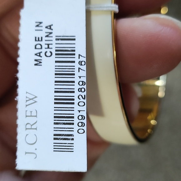 J. CREW CREAM GOLD-TONE BANGLE 7.2" BRACELET - NWT - Picture 4 of 9